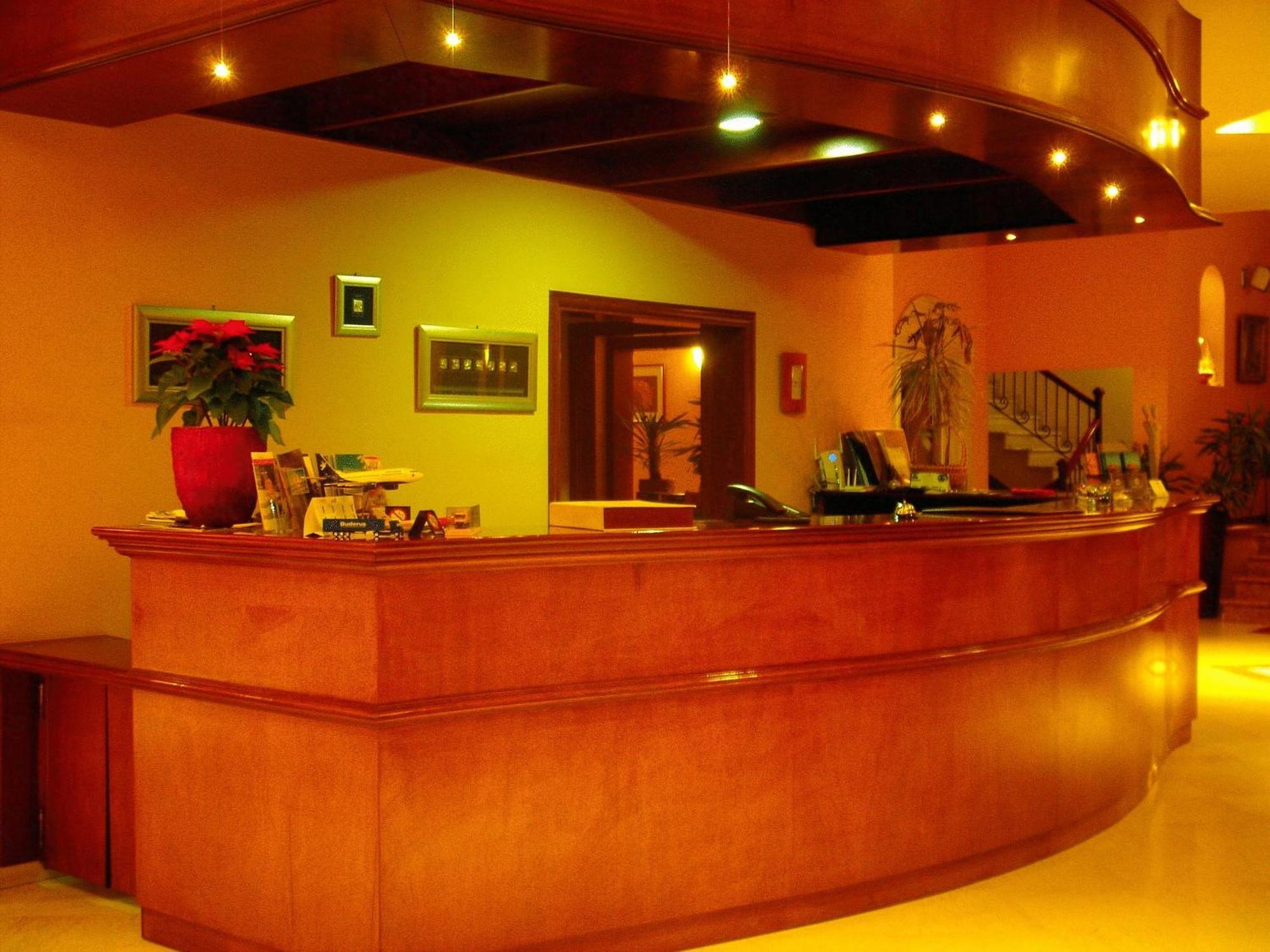 Ambassador Hotel Thessaloniki Plagiarion Luaran gambar